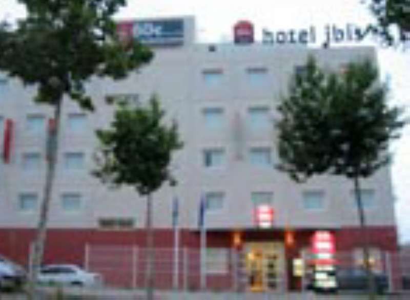 Ibis Barcelona Castelldefels Hotel Exterior photo